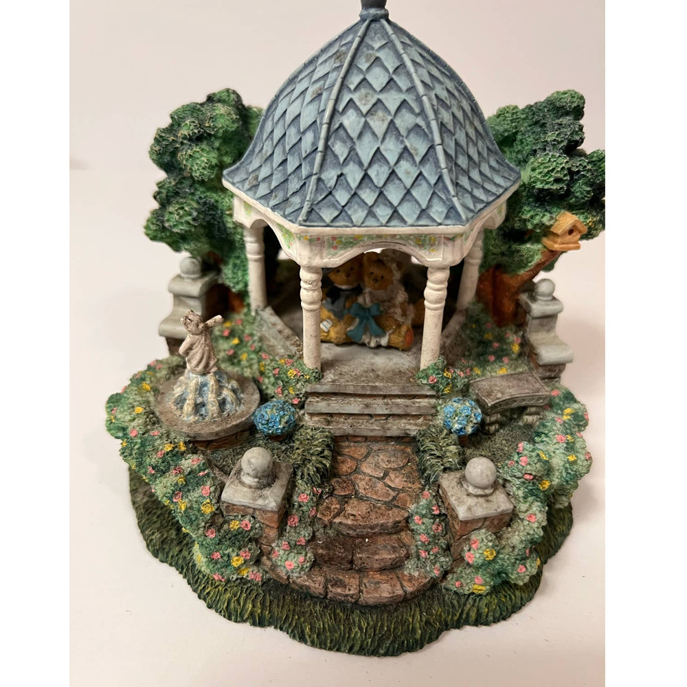 Priscilla Hillman Cherished Teddies‎ Village 'The Wedding Gazebo' 1996